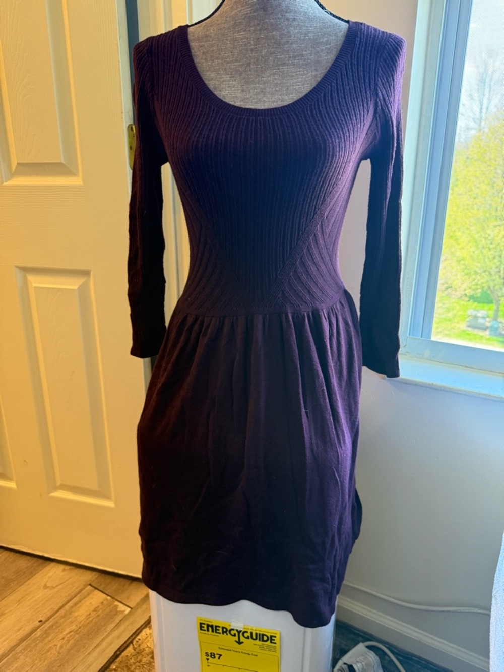 American Eagle Outfitters Ribbed Scoop-Neck Long Sleeve Dress in Plum